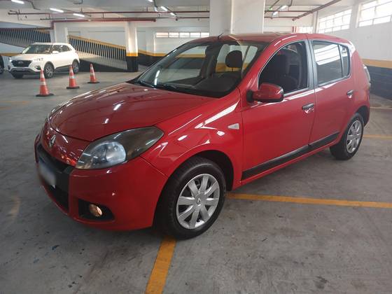 RENAULT SANDERO 1.6 EXPRESSION 8V FLEX 4P MANUAL RENAULT SANDERO 1.6 EXPRESSION 8V FLEX 4P MANUAL